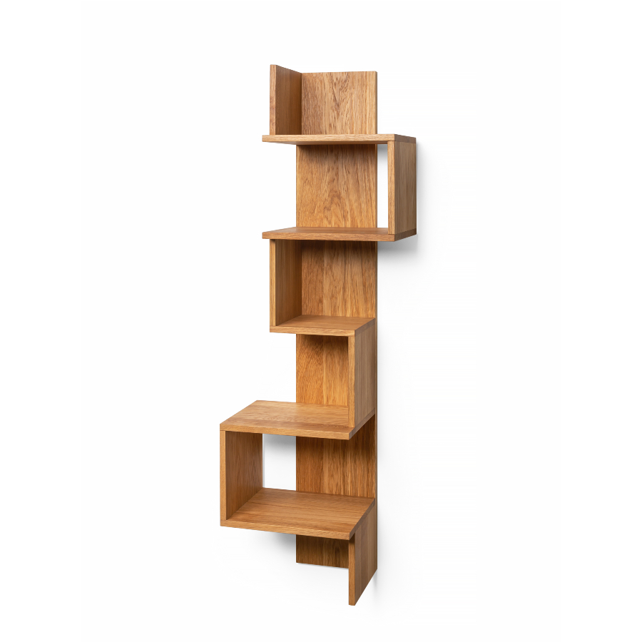 Tammepuidust seinariiul